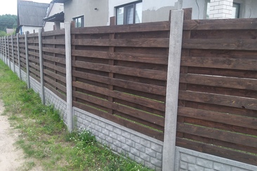 деревянный забор с установкой все виды - вертикальный и горизонтальный фото