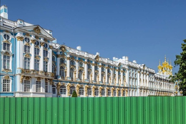 Фото заборов и ограждений в Пушкине